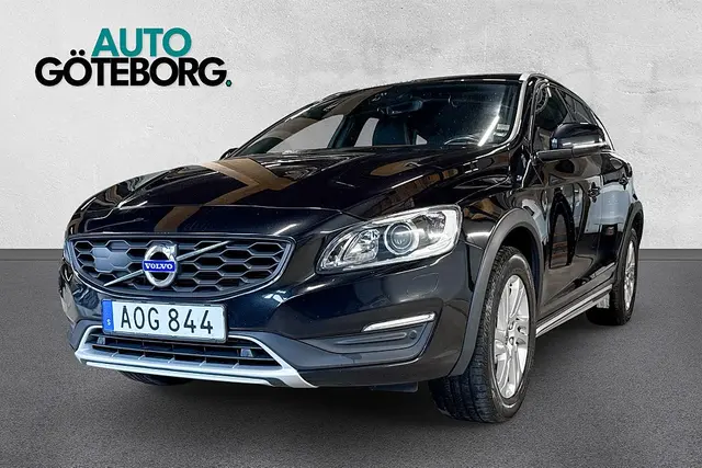 Volvo V60 Cross Country D4 Classic Momentum Kamrem bytt 2-Ägare NYBESIKTIGAD
